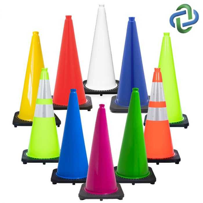 28" Traffic Cones - 6 Pack Traffic Cones and Plastic Chain Kits Epic Crowd Control