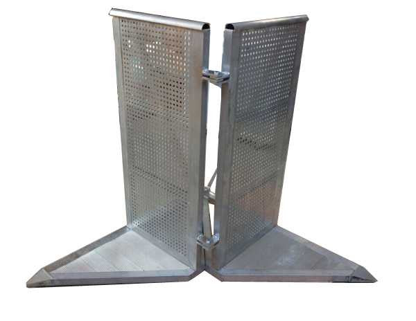 Concert Stage Barriers - Aluminum Corner Unit Concert Stage Barriers Epic Crowd Control